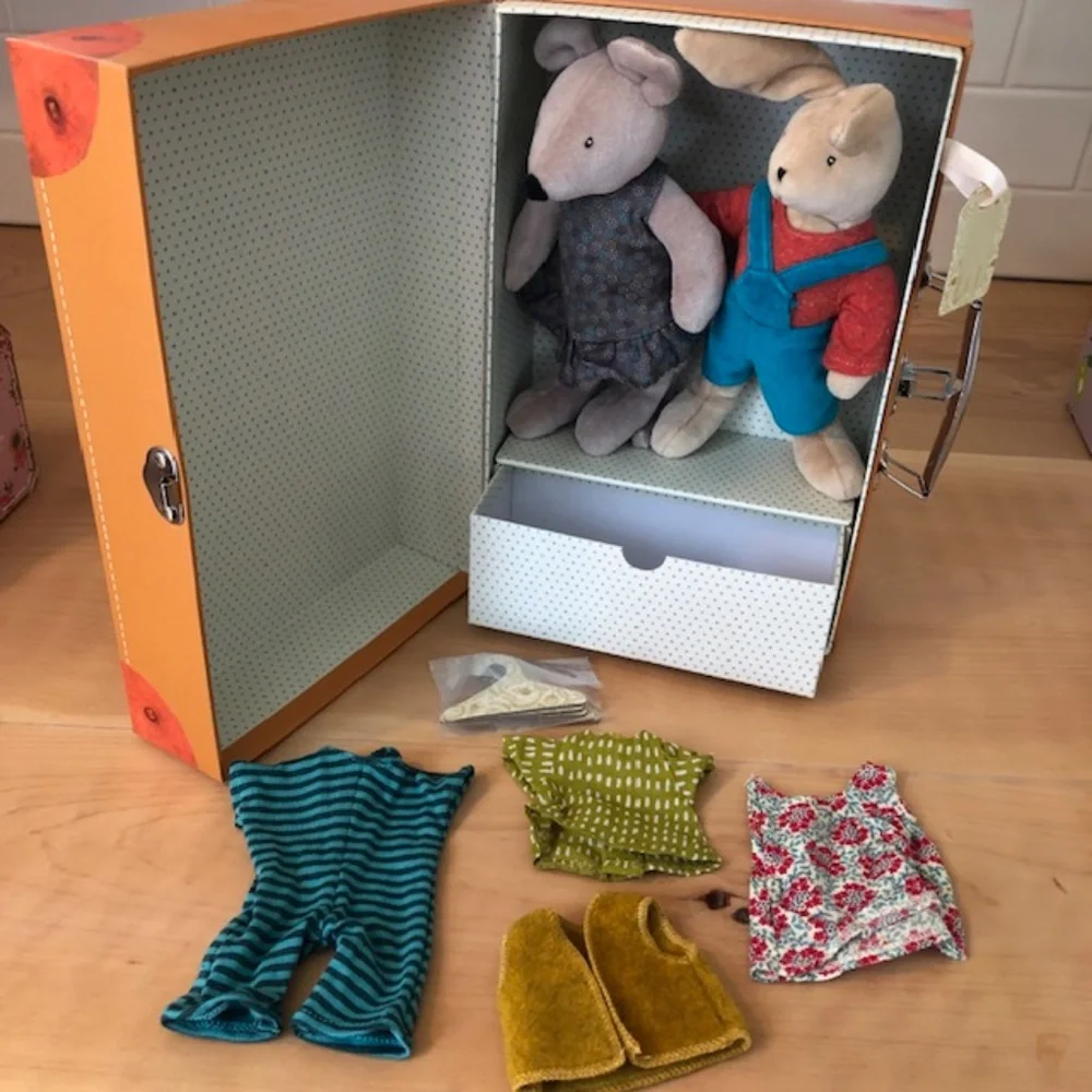 MOULIN ROTY Suitcase - Rabbit & Mouse Wardrobe - Picture 11 of 11